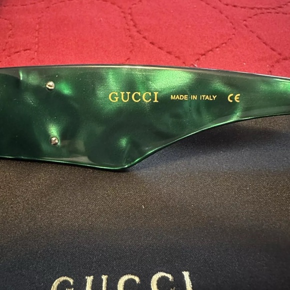Gucci GG0956S 001 Acetate Oversized Women's Sunglasses Black/ Green - Picture 5 of 7